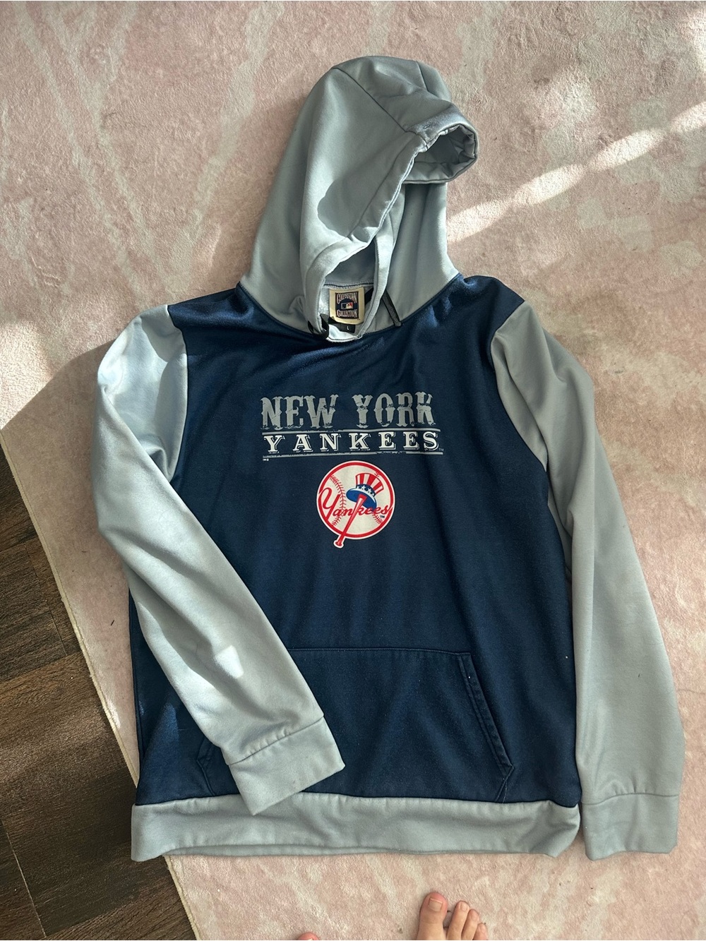 Cooperstown Collection New York Yankees hoodie L